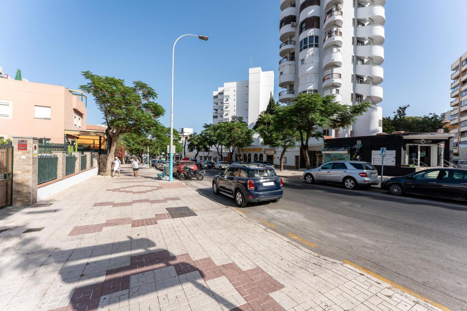 Malagasuite Costa Sol Oasis Торремолінос Екстер'єр фото
