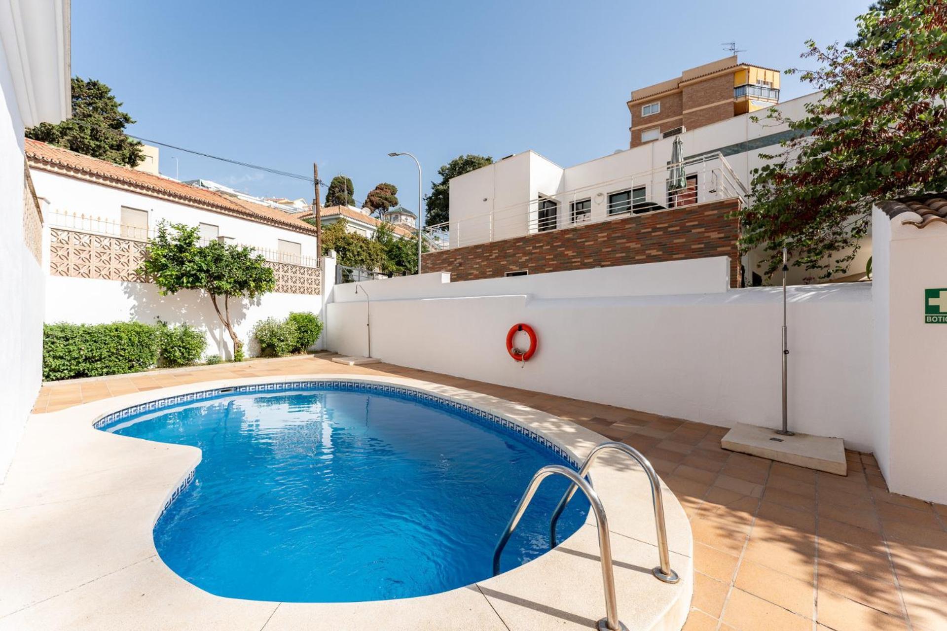 Malagasuite Costa Sol Oasis Торремолінос Екстер'єр фото